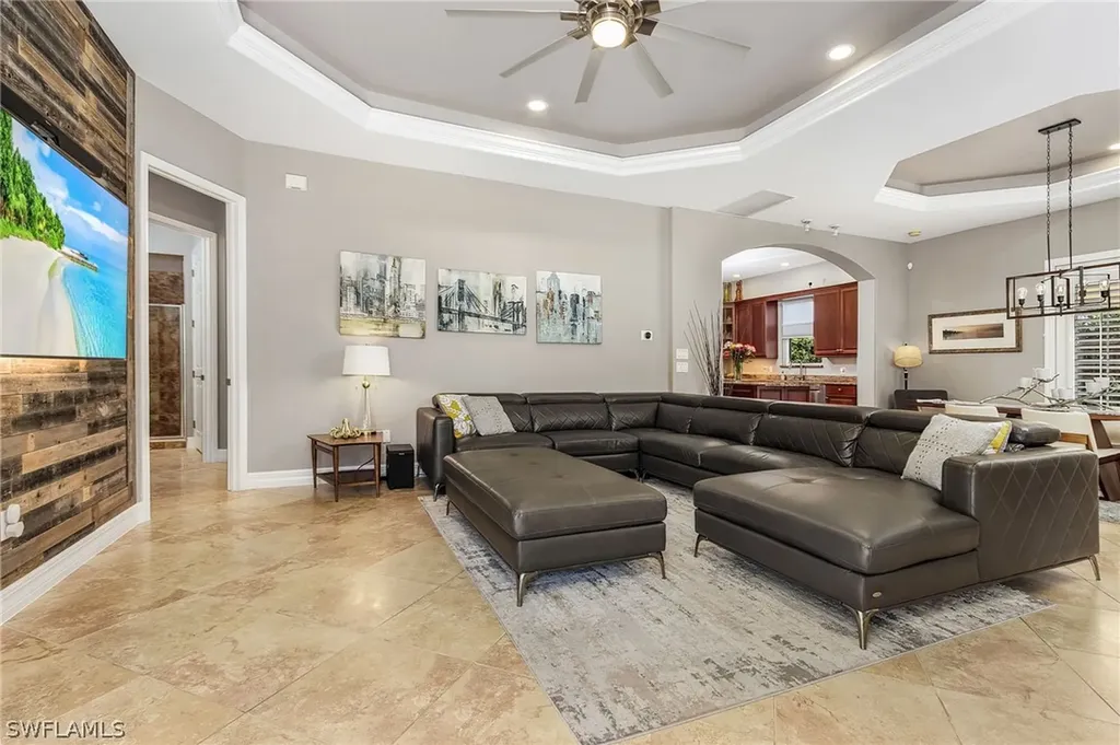 890 Palmetto Pointe Circle Cape Coral FL 33991