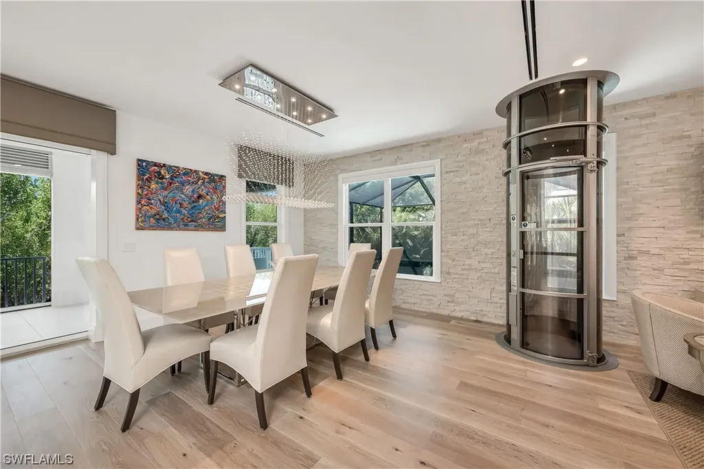 1118 Sand Castle Road Sanibel FL 33957