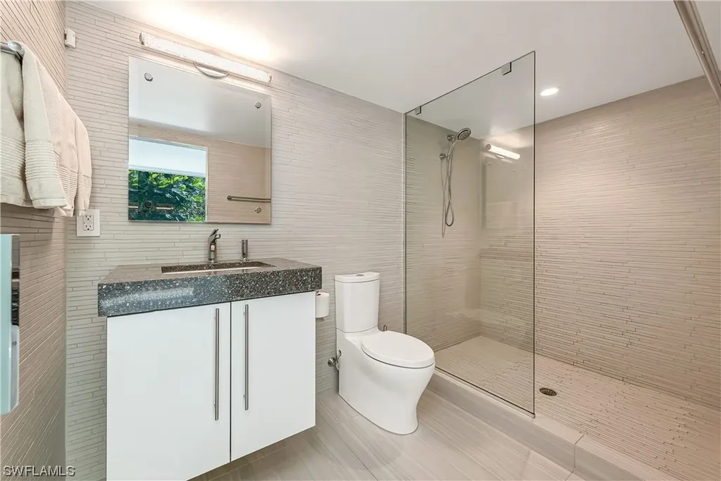 1118 Sand Castle Road Sanibel FL 33957