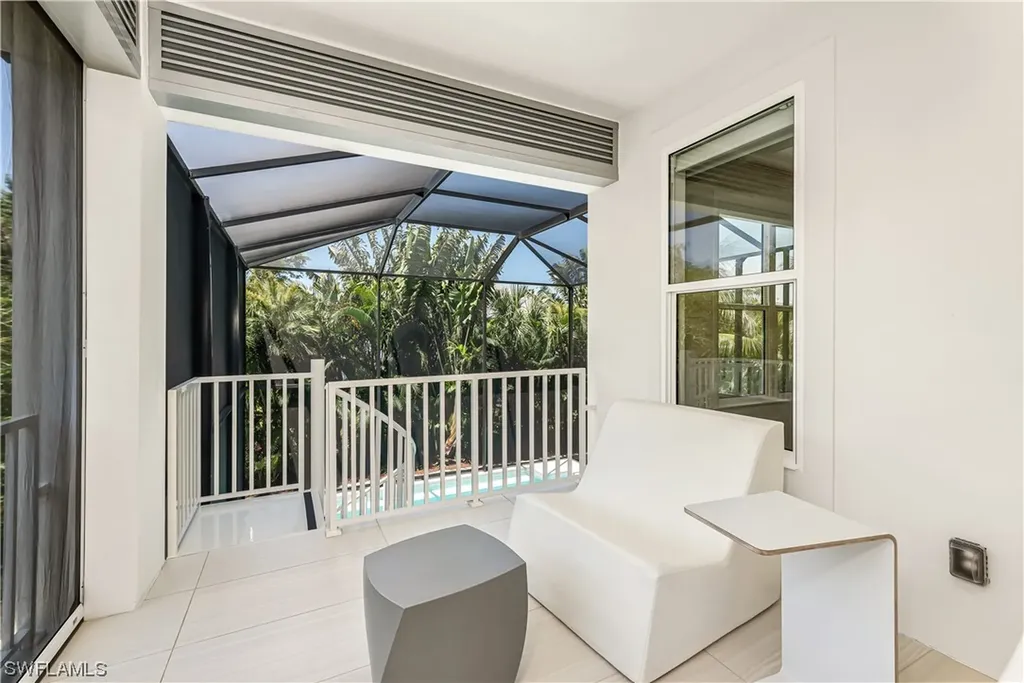 1118 Sand Castle Road Sanibel FL 33957