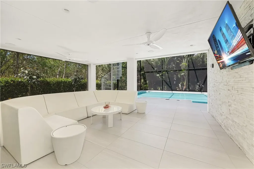 1118 Sand Castle Road Sanibel FL 33957