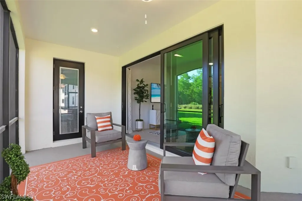 16356 Viansa Way Naples FL 34110