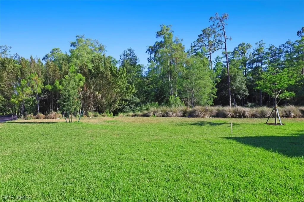 16356 Viansa Way Naples FL 34110