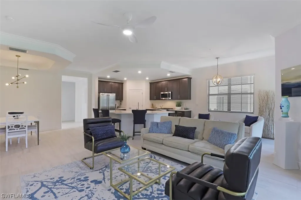 16356 Viansa Way Naples FL 34110