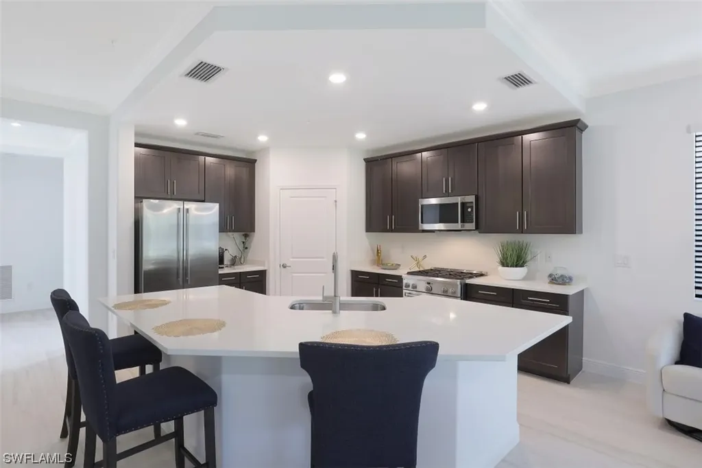 16356 Viansa Way Naples FL 34110