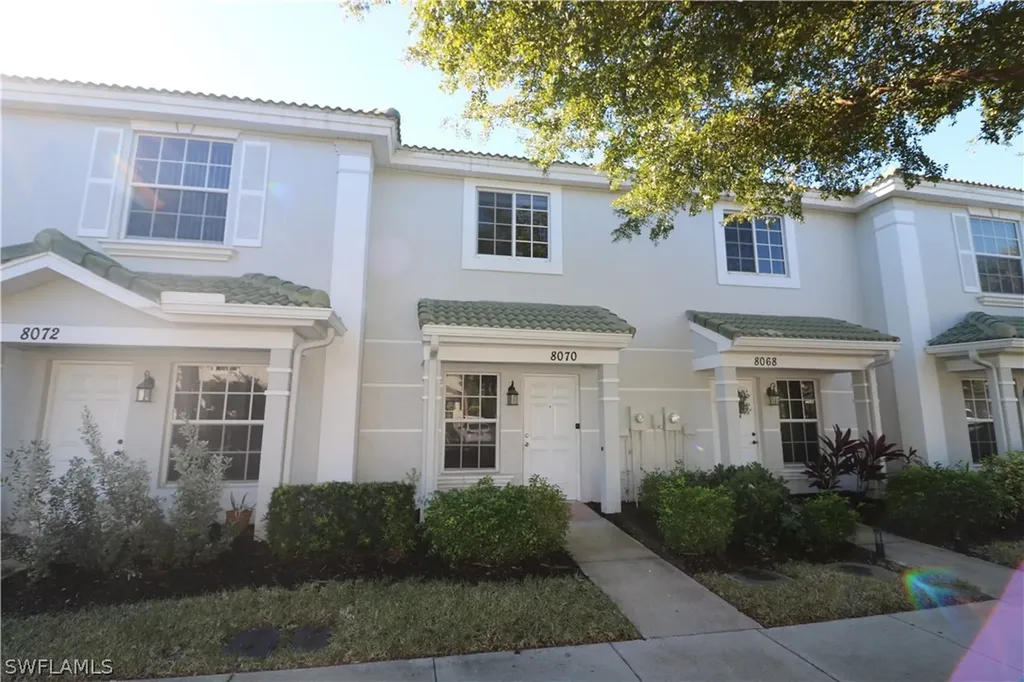 8070 Pacific Beach Drive Fort Myers FL 33966