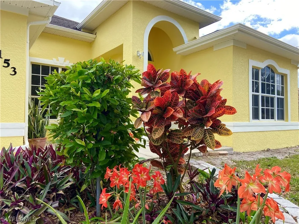 153 Wanatah Avenue Lehigh Acres FL 33974