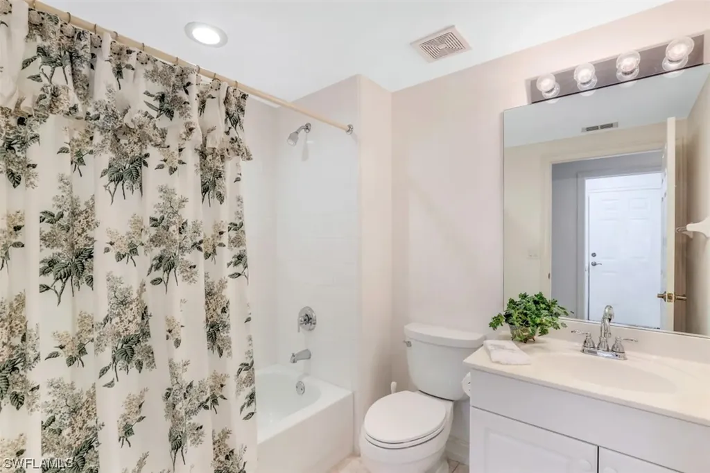 21740 Sound Way Estero FL 33928