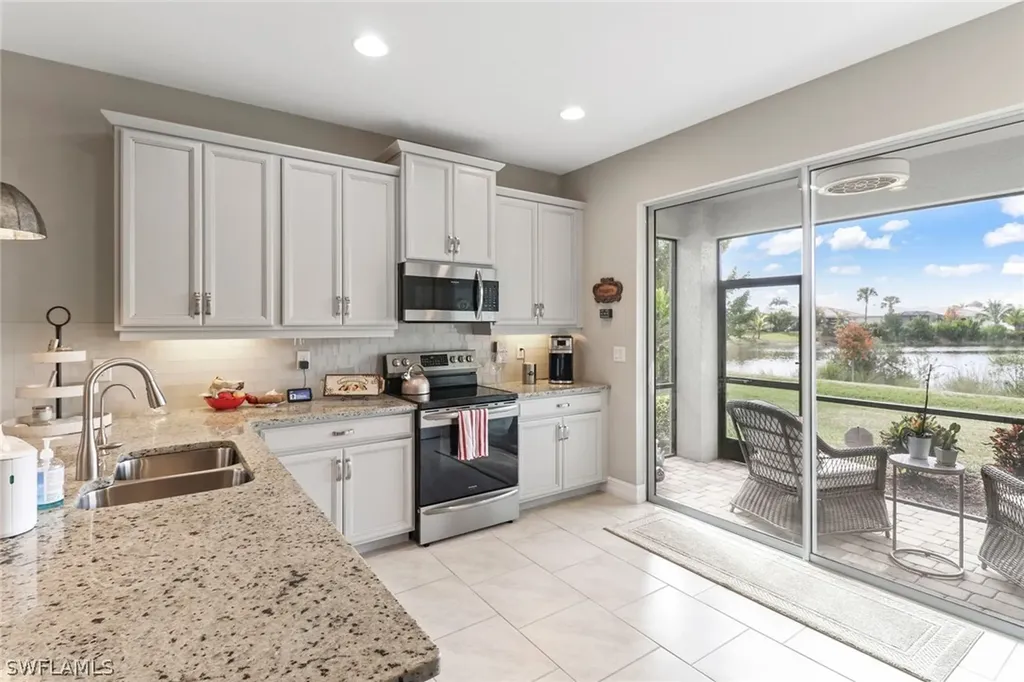 28272 Seasons Tide Avenue Bonita Springs FL 34135