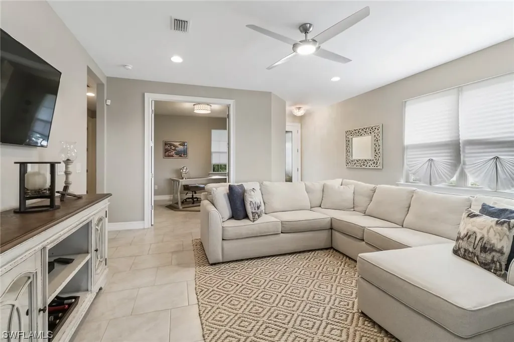 28272 Seasons Tide Avenue Bonita Springs FL 34135