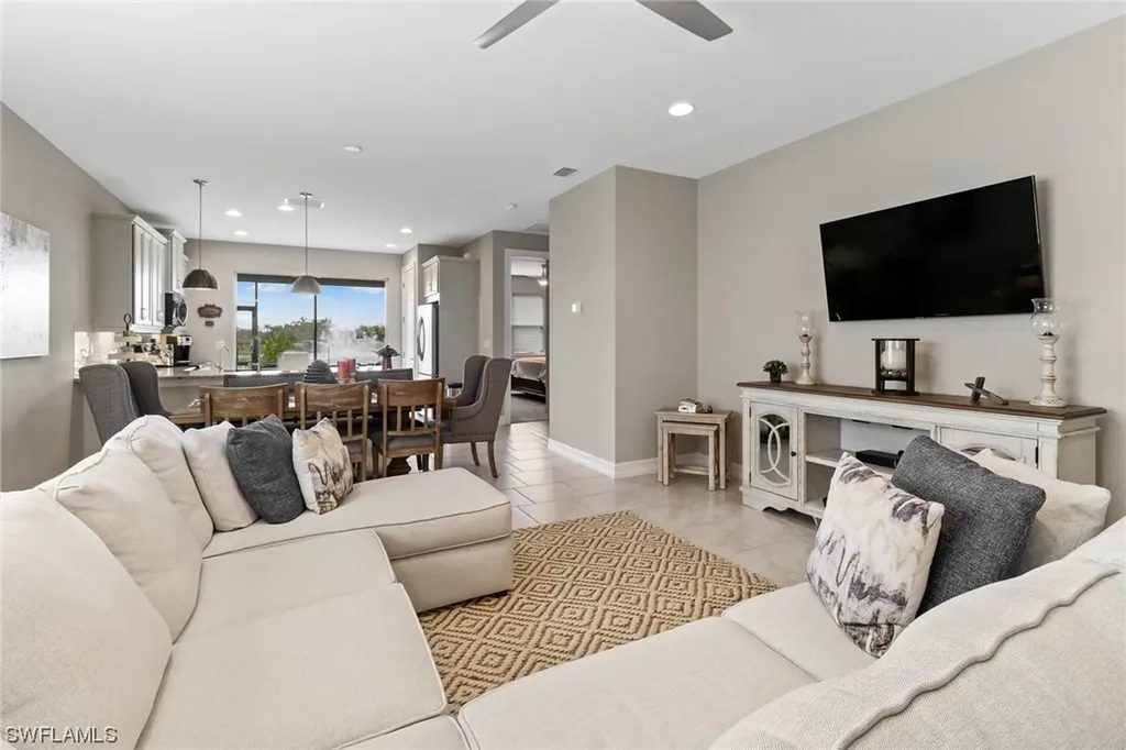 28272 Seasons Tide Avenue Bonita Springs FL 34135