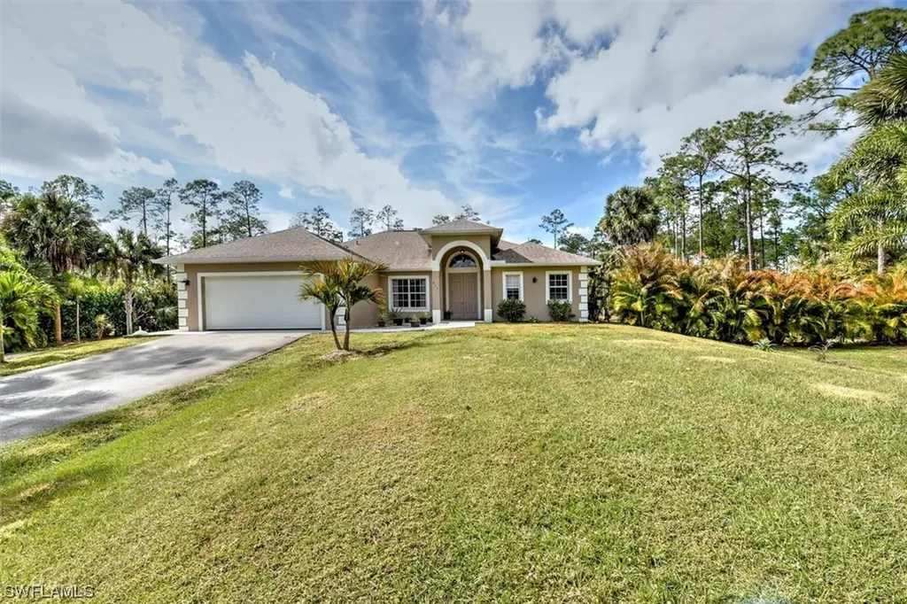 511 5th Street SW Naples FL 34117
