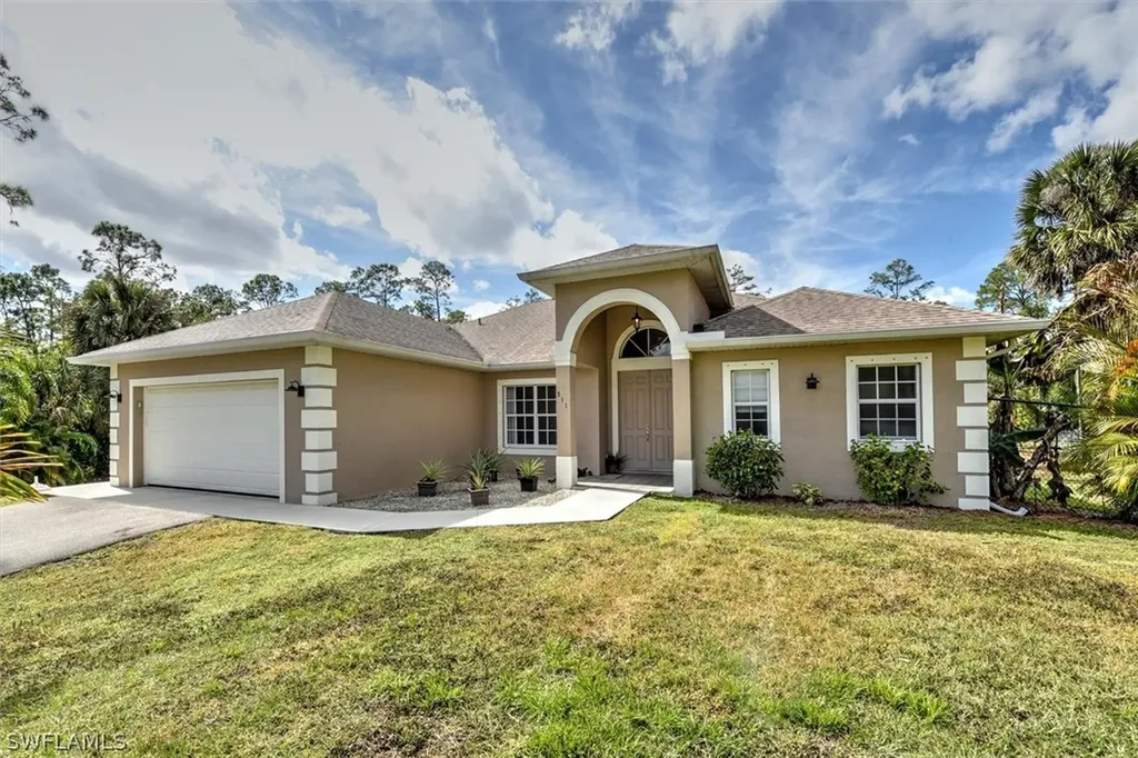 511 5th Street SW Naples FL 34117