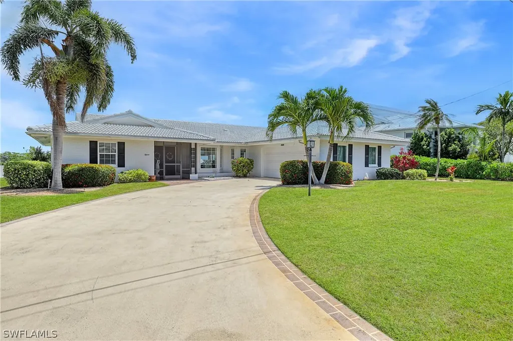 15 Bayview Boulevard Fort Myers Beach FL 33931