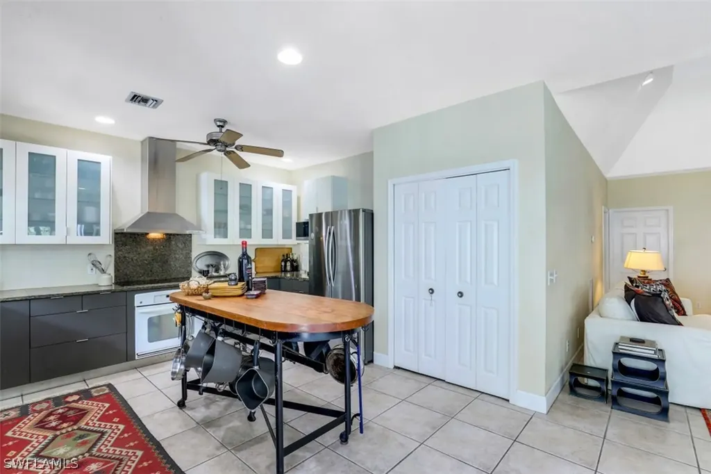 6180 Parkers Hammock Road Naples FL 34112