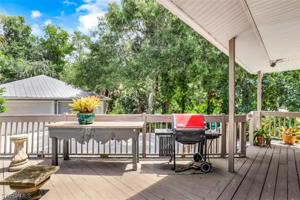 6180 Parkers Hammock Road Naples FL 34112