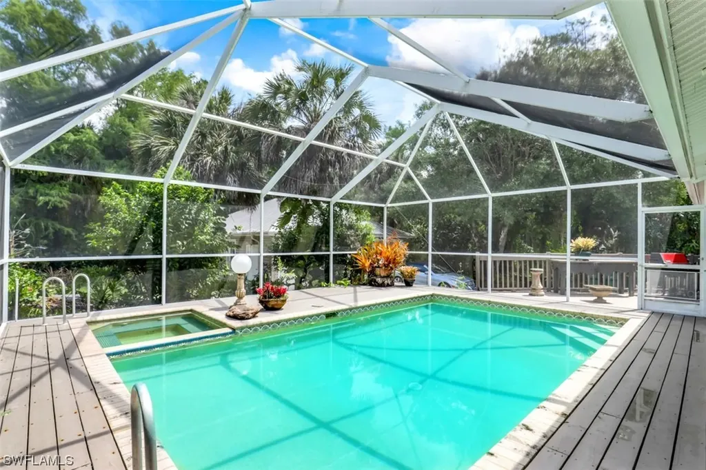 6180 Parkers Hammock Road Naples FL 34112