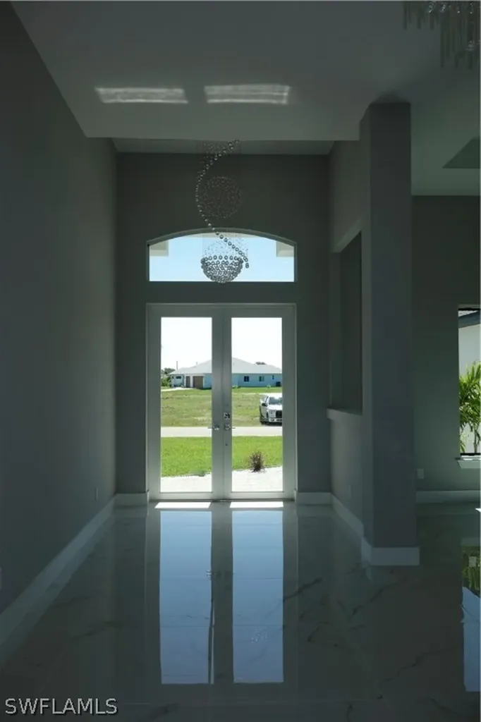 502 SW 31st Place Cape Coral FL 33991