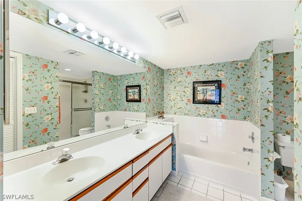 4251 Lake Forest Drive Bonita Springs FL 34134