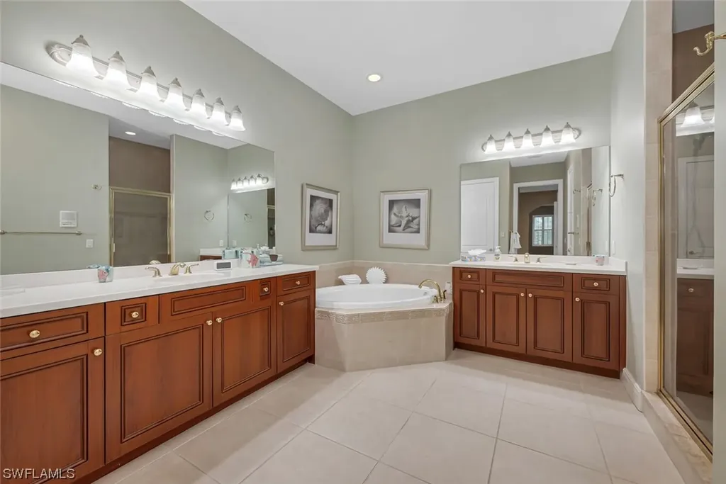 6135 Montelena Circle Naples FL 34119