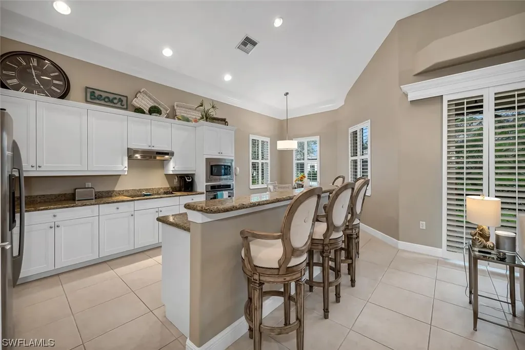 6135 Montelena Circle Naples FL 34119