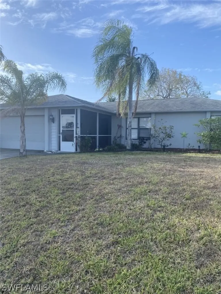 216 SE 27th Terrace Cape Coral FL 33904