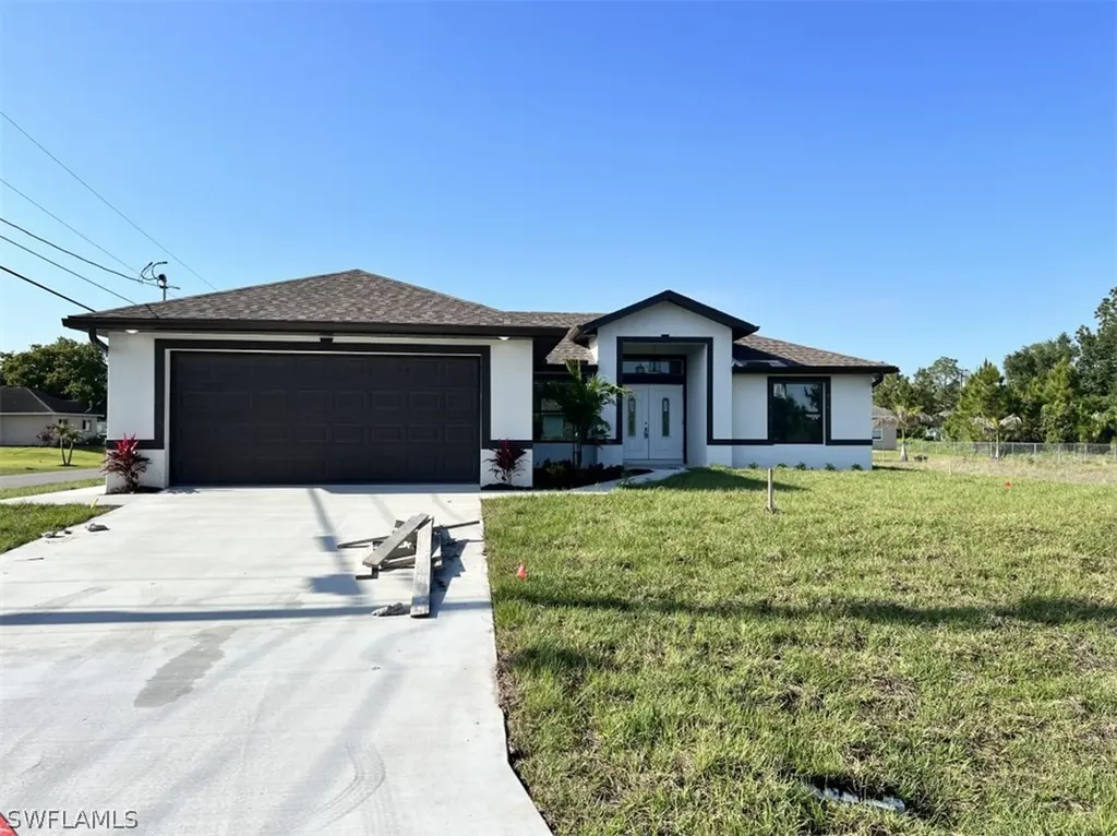 3709 19th Street SW Lehigh Acres FL 33976