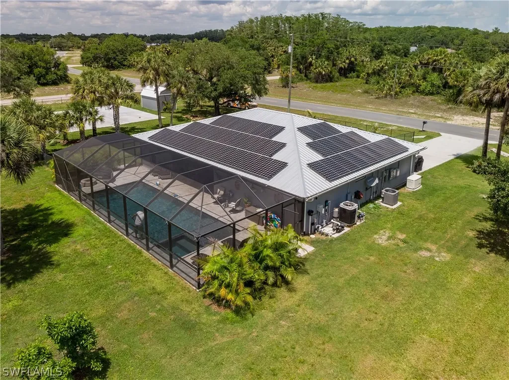 1275 Banner Drive Labelle FL 33935