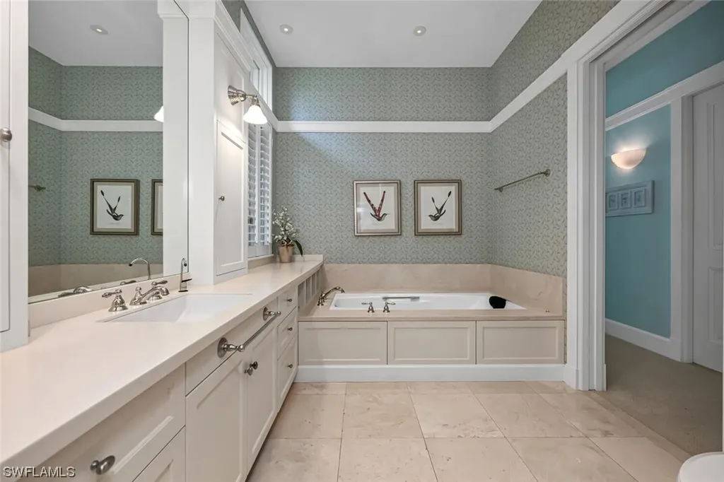 299 Little Harbour Lane Naples FL 34102