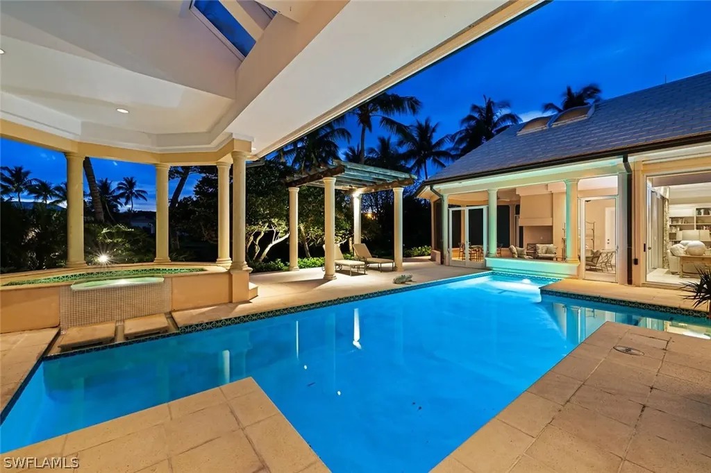 299 Little Harbour Lane Naples FL 34102