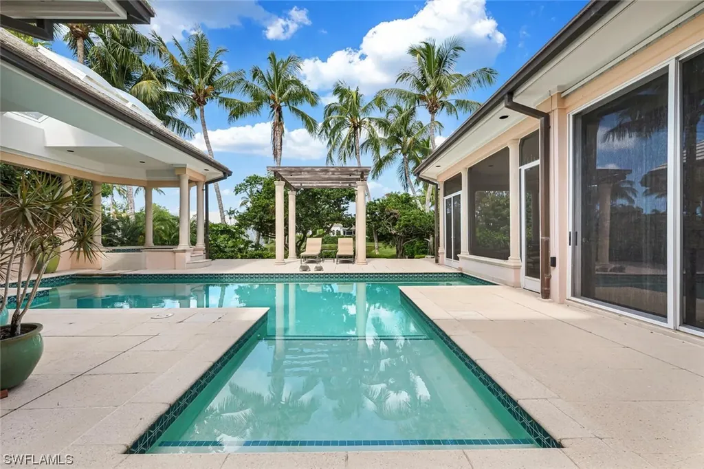 299 Little Harbour Lane Naples FL 34102