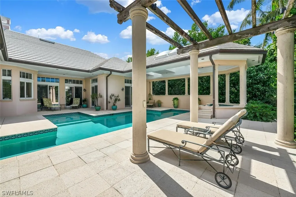299 Little Harbour Lane Naples FL 34102