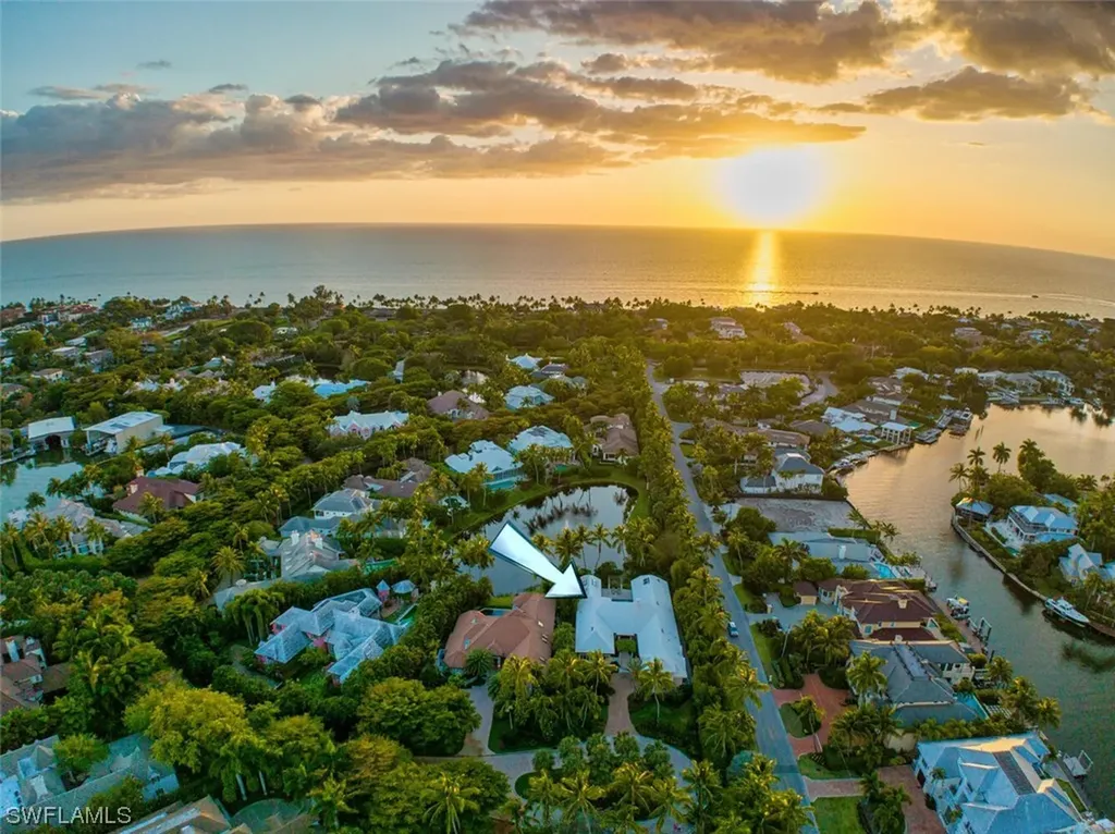 299 Little Harbour Lane Naples FL 34102