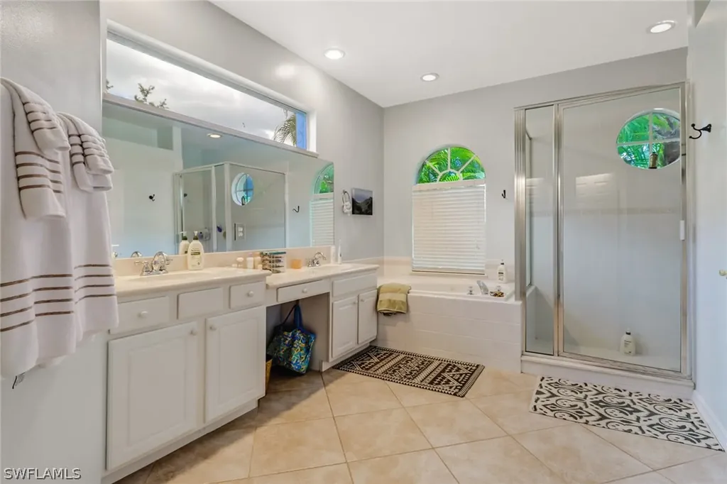 199 Burnt Pine Drive Naples FL 34119