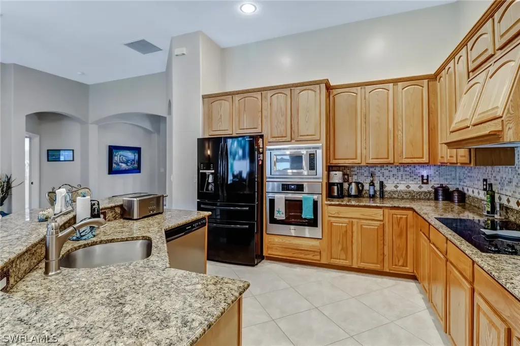199 Burnt Pine Drive Naples FL 34119