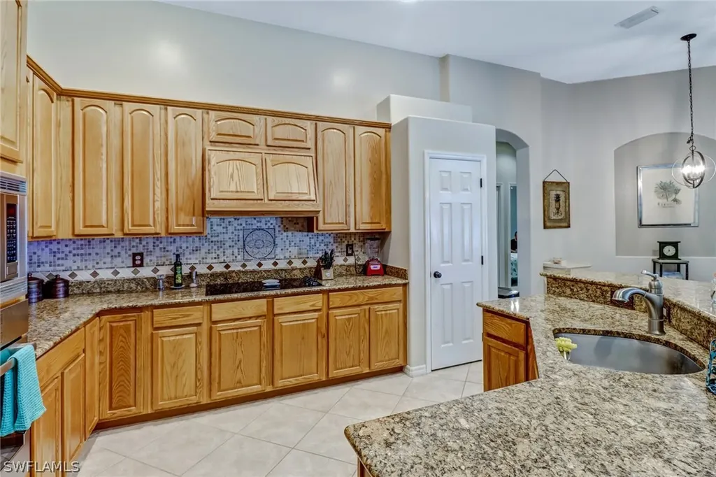 199 Burnt Pine Drive Naples FL 34119