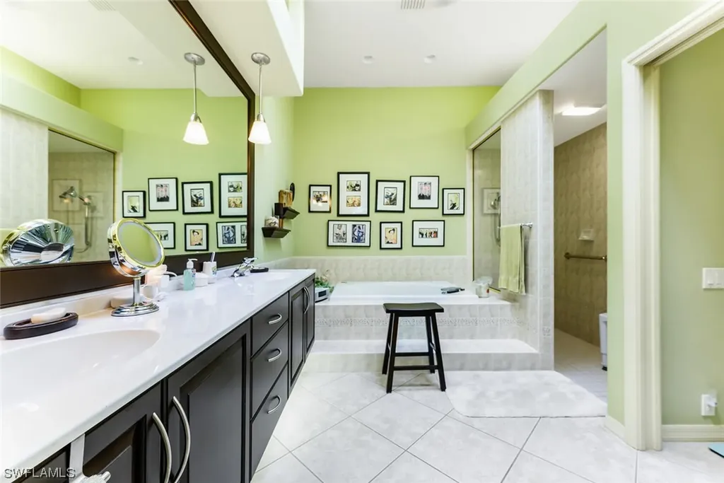 5843 Persimmon Way Naples FL 34110