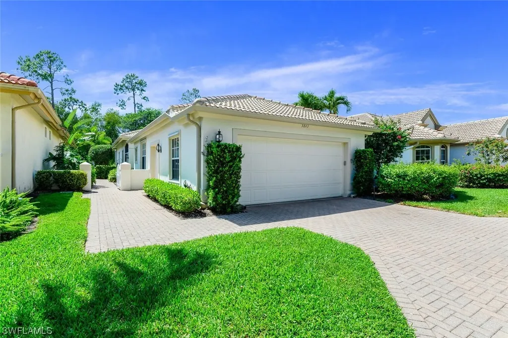 5843 Persimmon Way Naples FL 34110