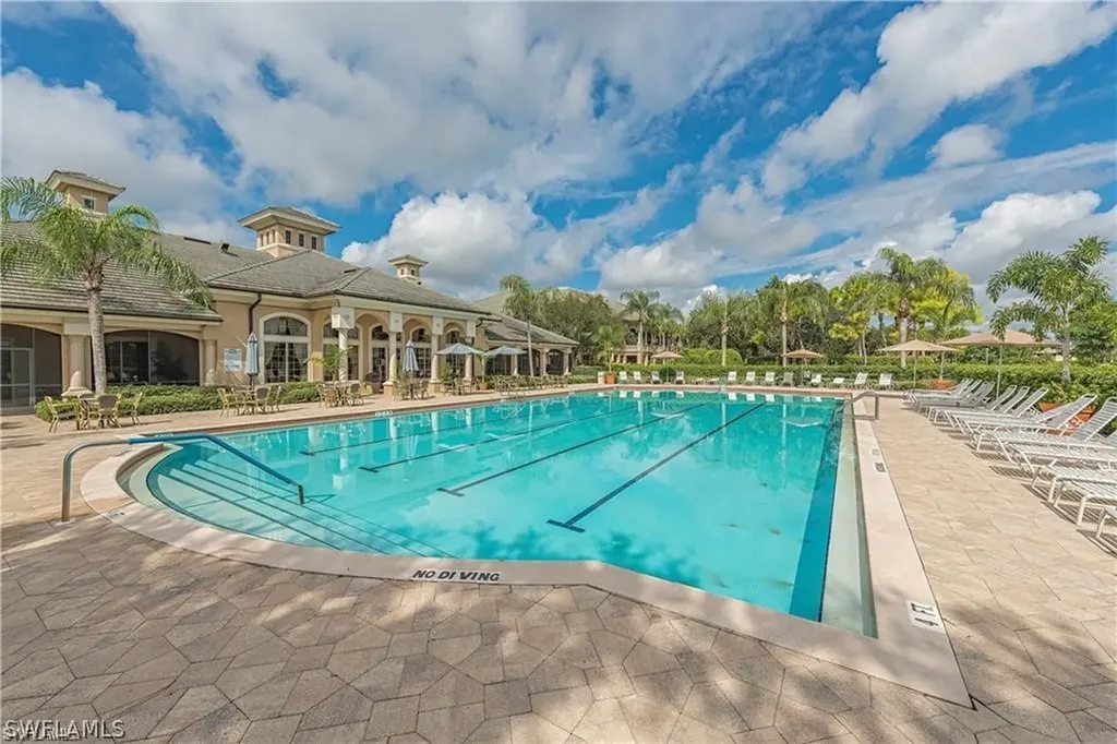 5843 Persimmon Way Naples FL 34110