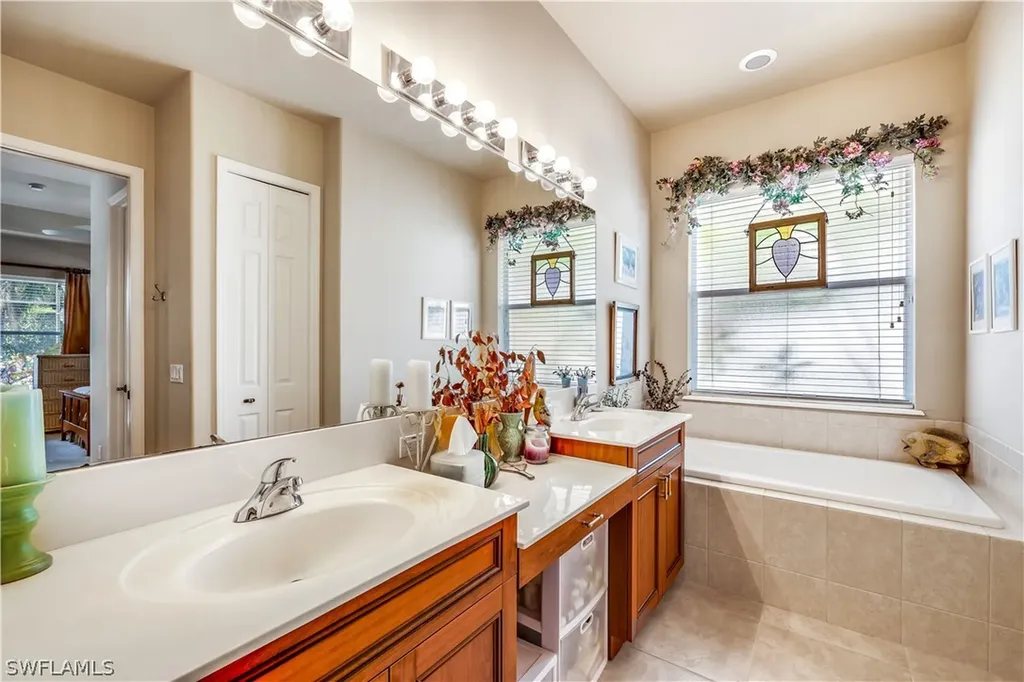 4209 Hampton Lane Naples FL 34119