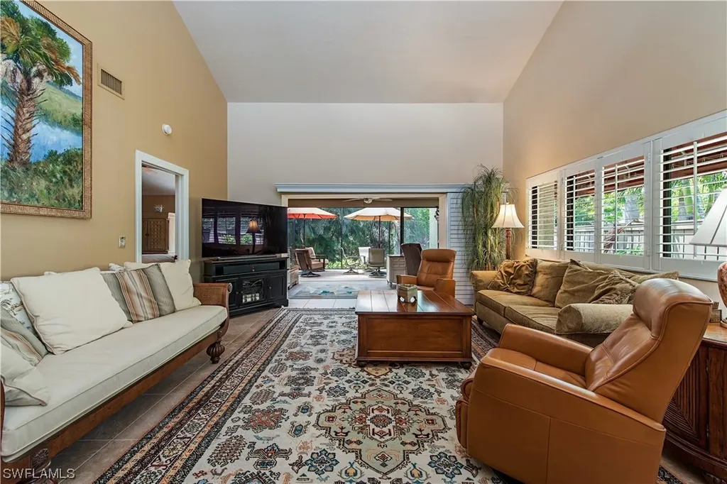 159 Bears Paw Trail Naples FL 34105
