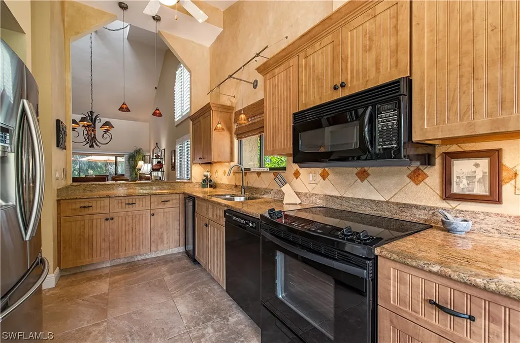 159 Bears Paw Trail Naples FL 34105