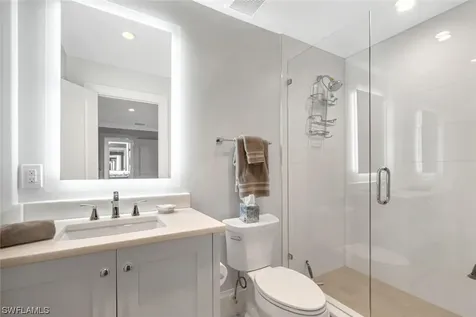 7075 Villa Lantana Way Naples FL 34108