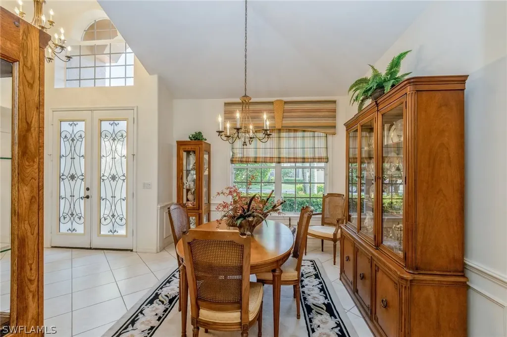 8809 Ventura Way Naples FL 34109