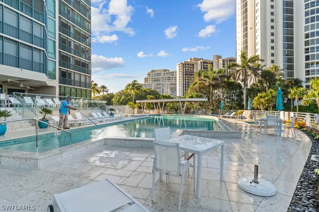 4651 Gulf Shore Boulevard N Naples FL 34103