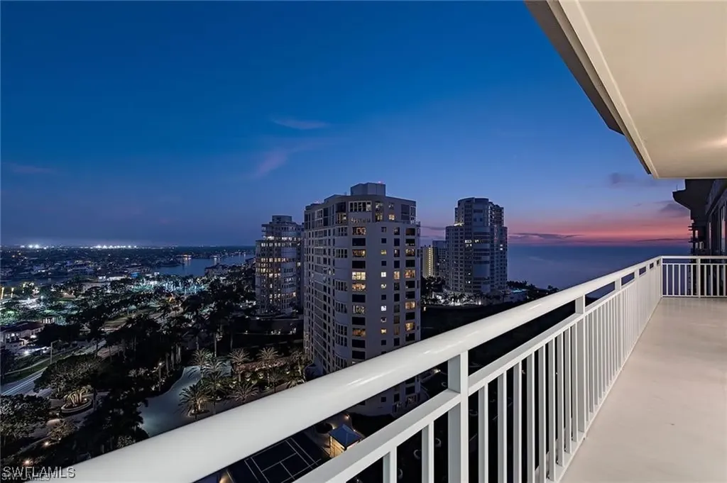 4255 Gulf Shore Boulevard N Naples FL 34103