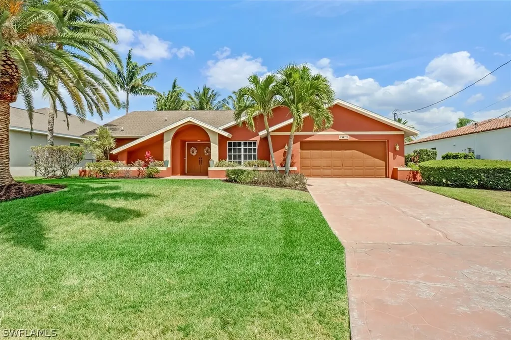 4913 SW 26th Avenue Cape Coral FL 33914