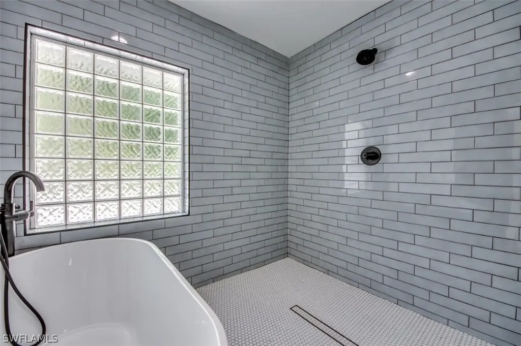 1985 Wild Lime Drive Sanibel FL 33957