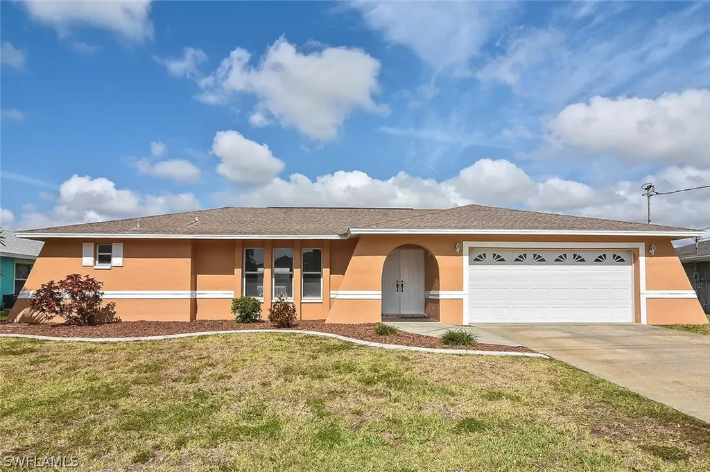 3340 SE 17th Place Cape Coral FL 33904