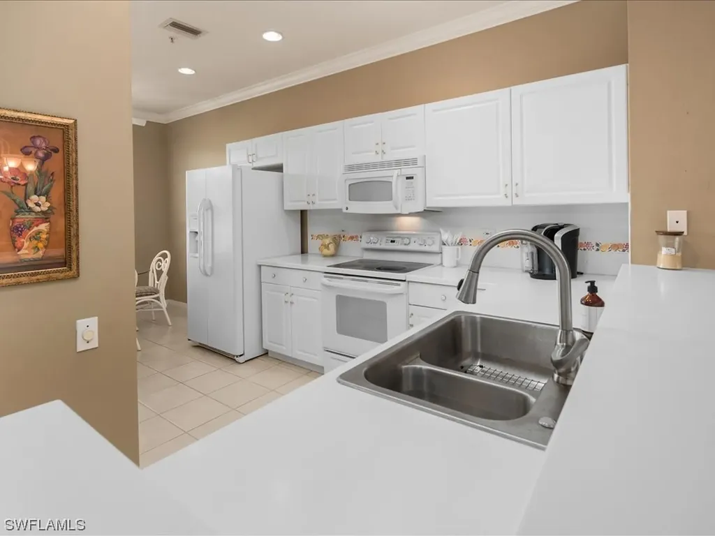 8241 Parkstone Place Naples FL 34120